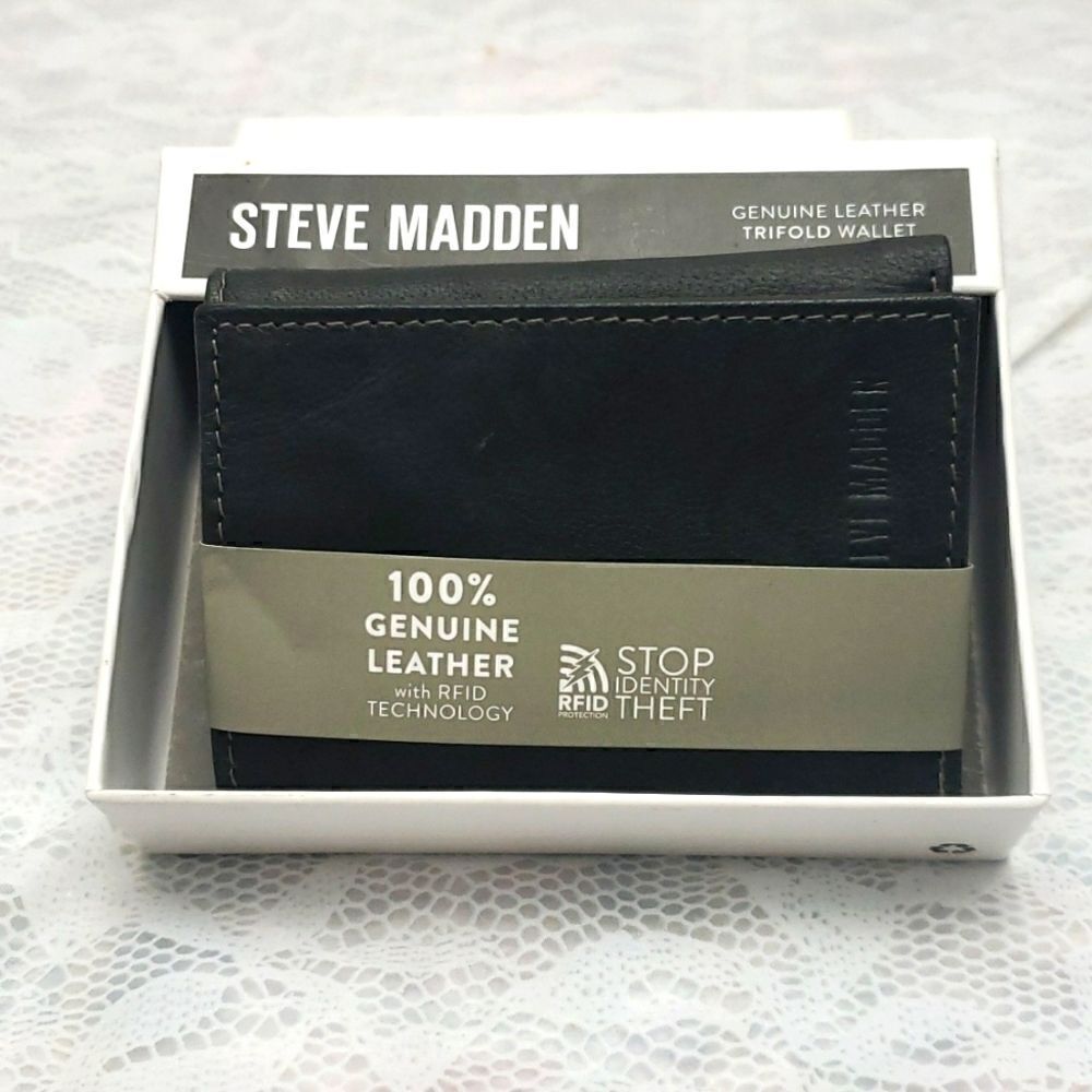 Steve Madden Logo Men Leather Trifold Wallet New